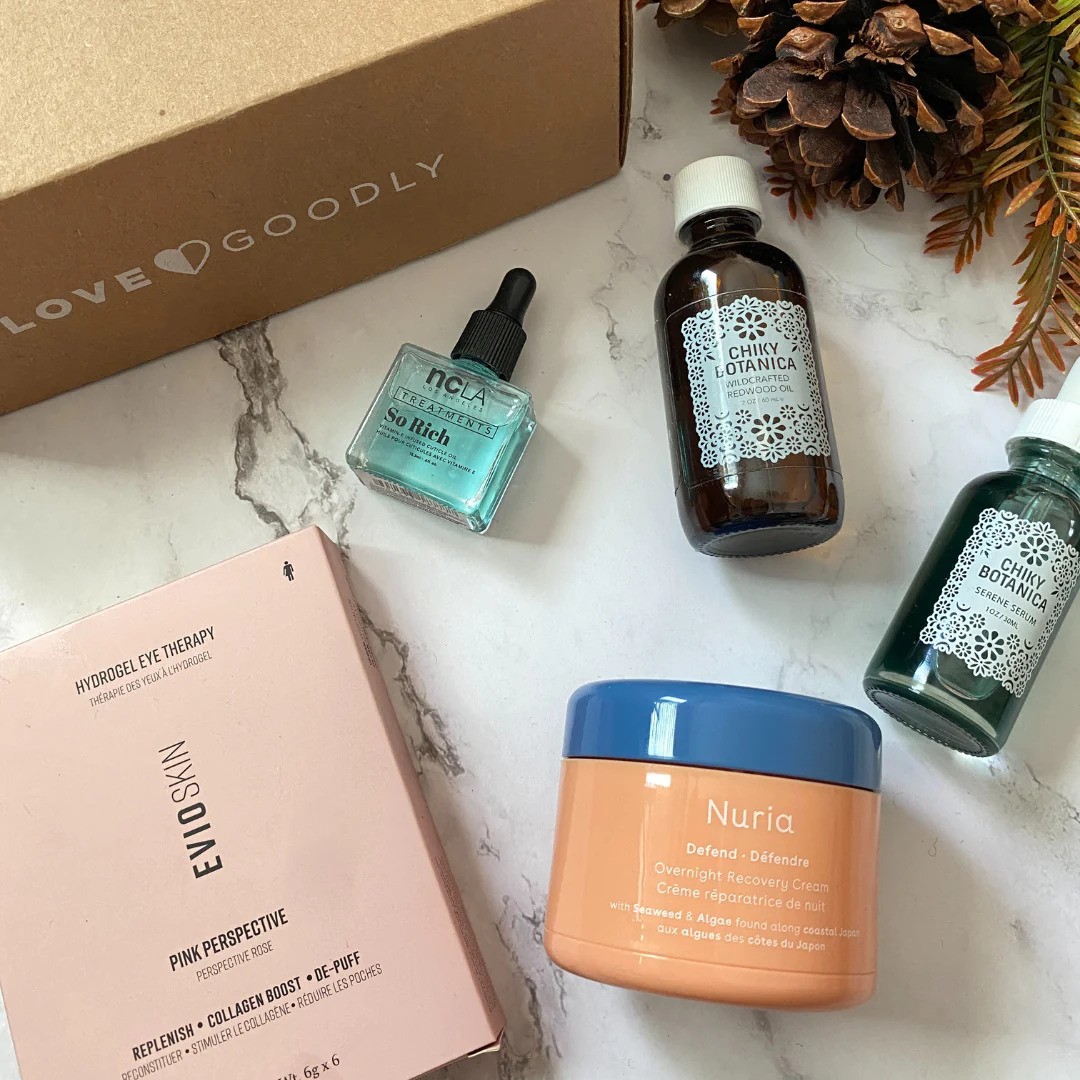 Love Goodly Beauty Box